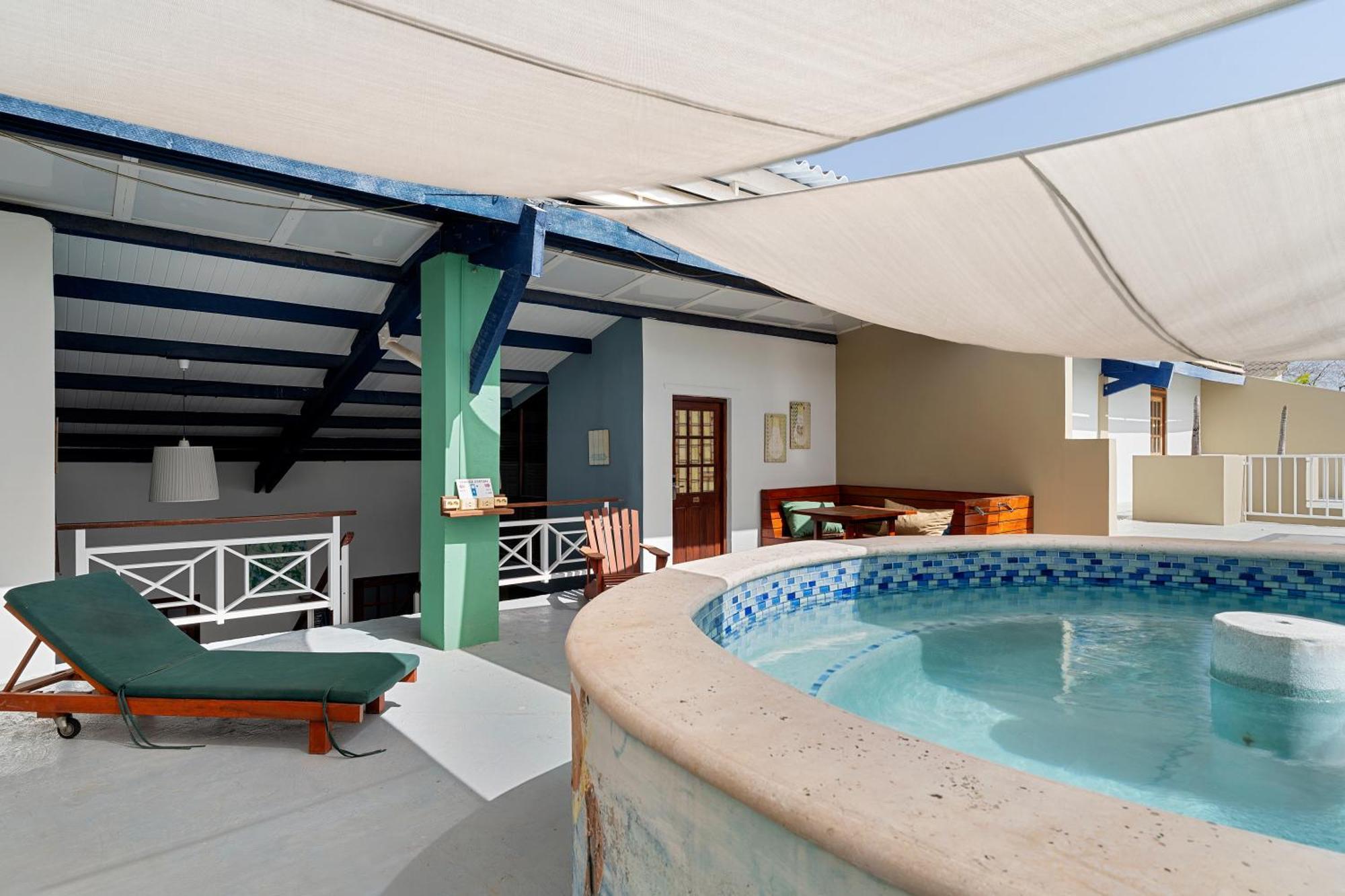 The Ritz Hostel Βίλλεμσταντ Εξωτερικό φωτογραφία