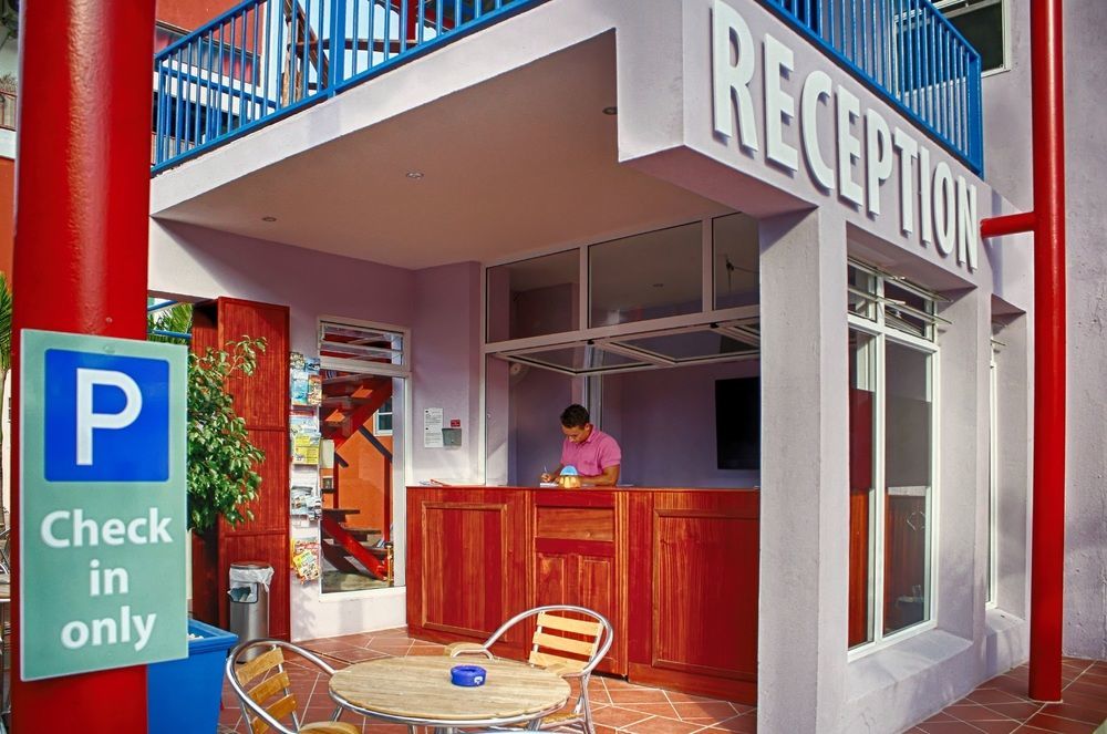 The Ritz Hostel Βίλλεμσταντ Εξωτερικό φωτογραφία